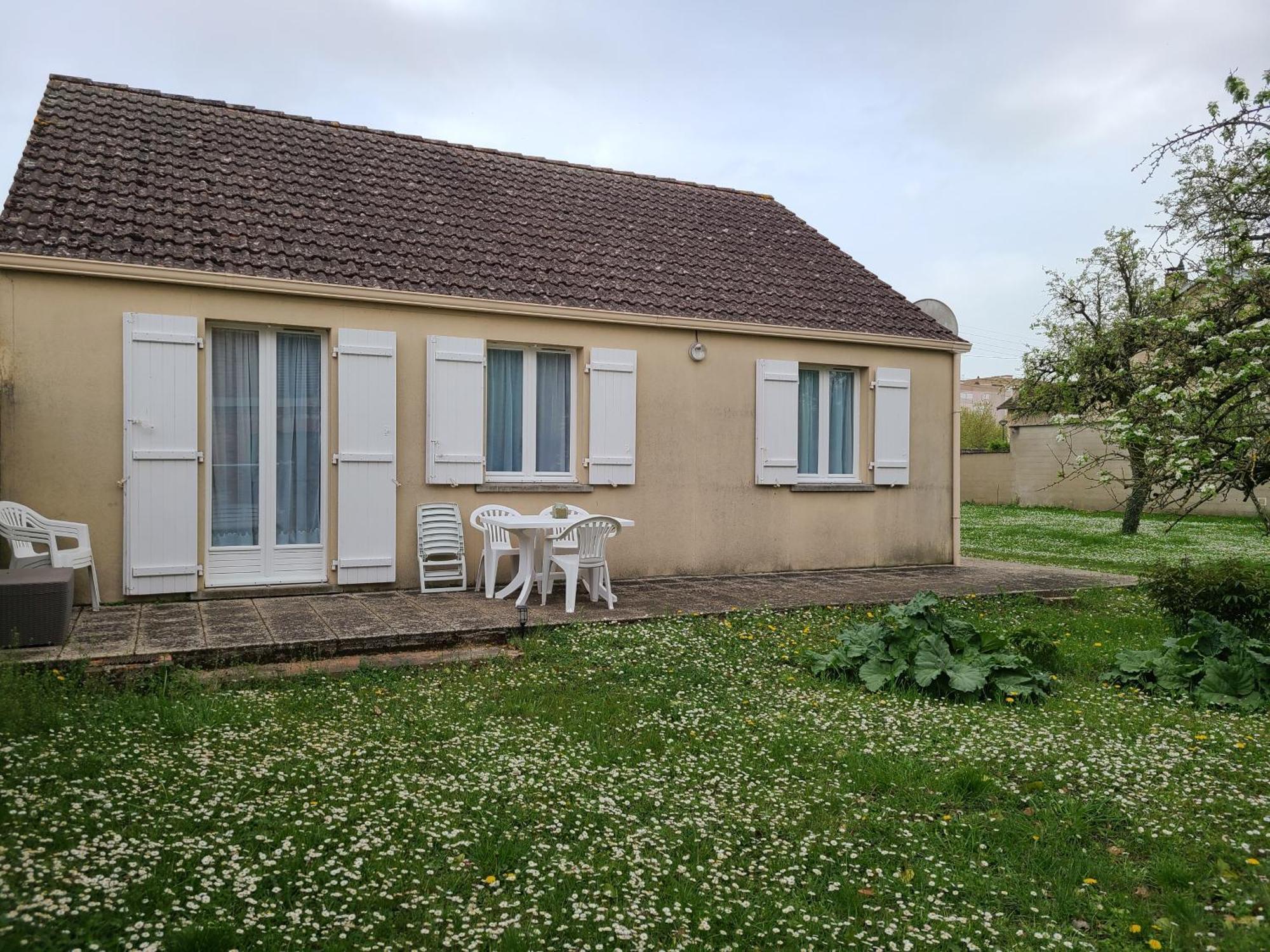 Charmante Maison Vitry-le-Francois Luaran gambar